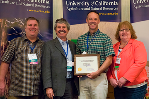 David Haviland (shown here receiving UC ANR’s Distinguished Service Award) received two awards in 2019, after receiving two awards in 2018 for his excellence in Extension. Credit: UC ANR Strategic Communications. Copyright 2020 Regents of the University of California. Photo by: UC ANR Strategic Communications. Copyright 2020 Regents of the University of California.